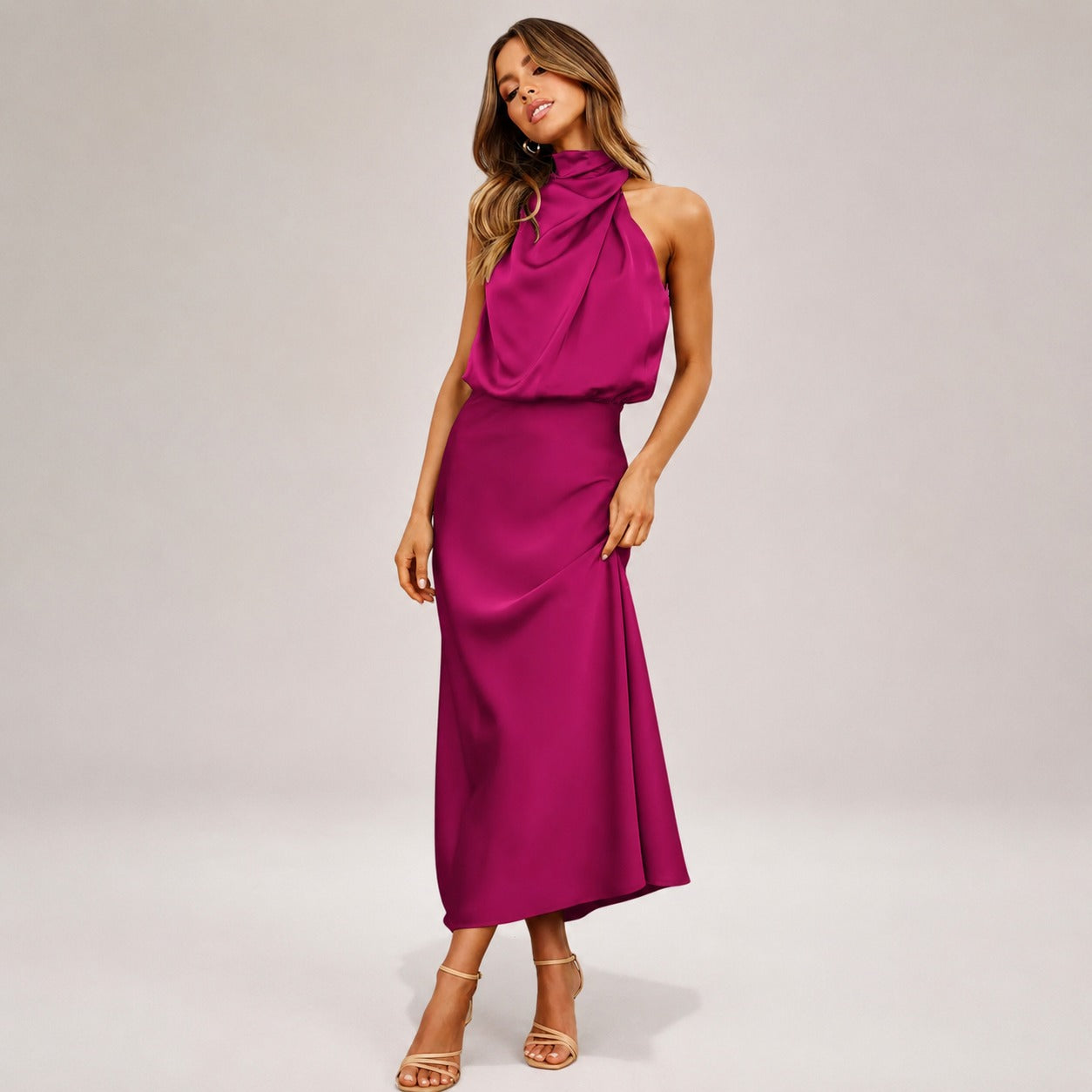 Lillie - Stylish Dress with Halter Neckline