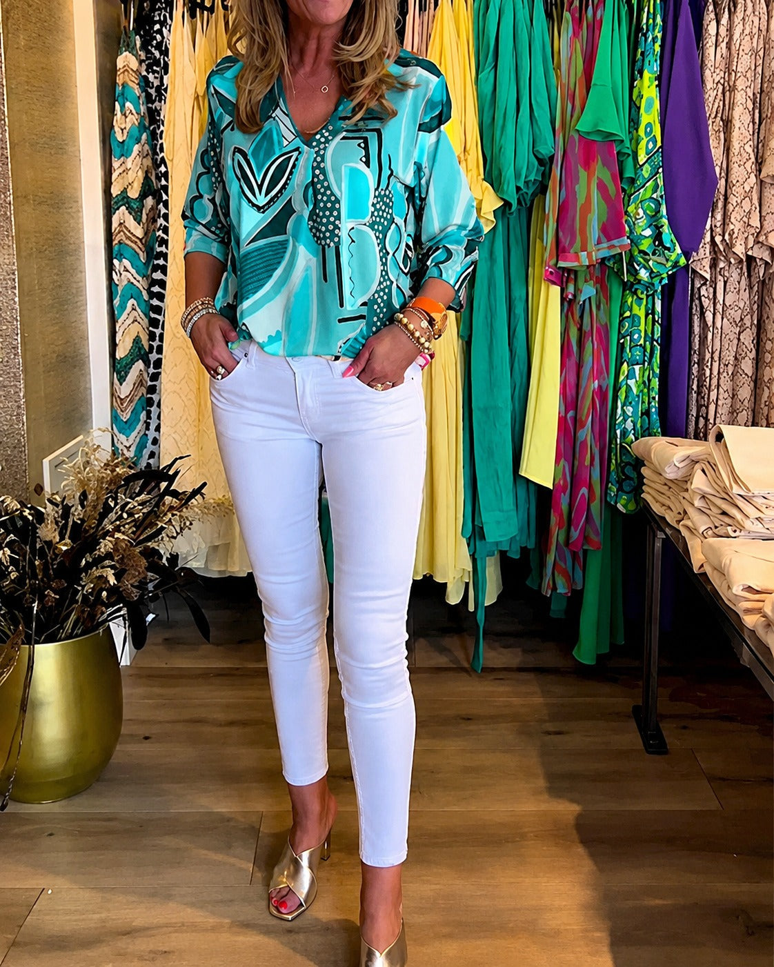 Chaya - Stylish Long Sleeved Relaxed Blouse