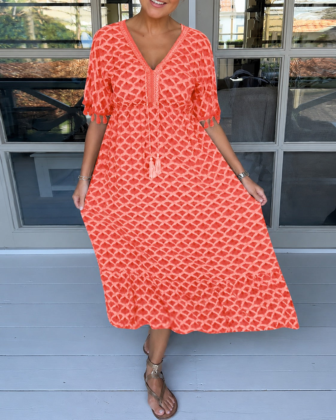 Cara - Stylish V-neck Dress