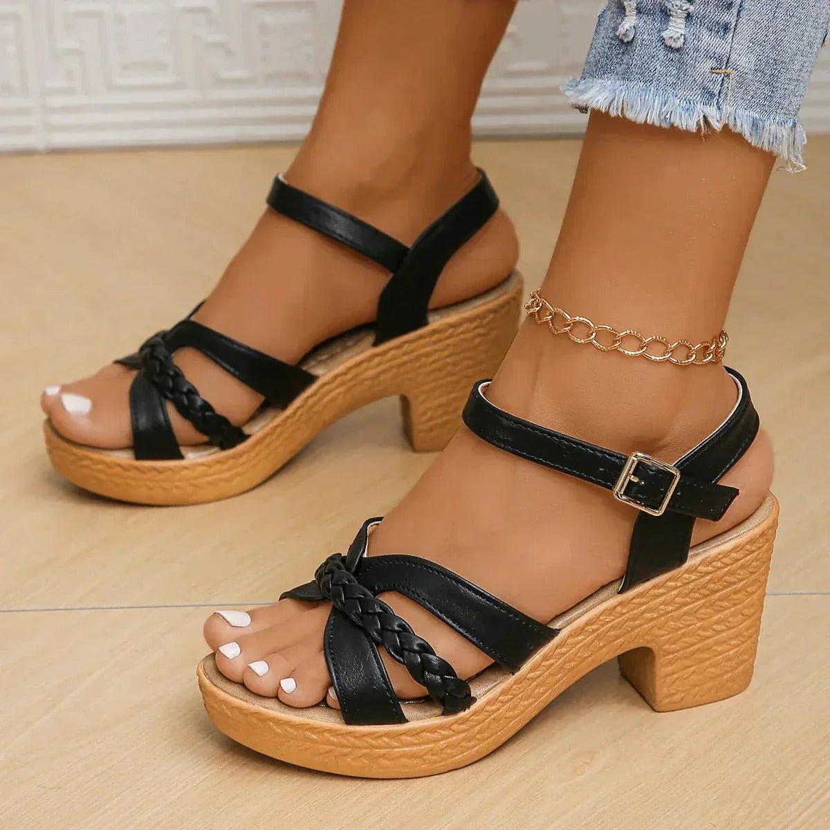 Ffion - Trendy Thick Sandals