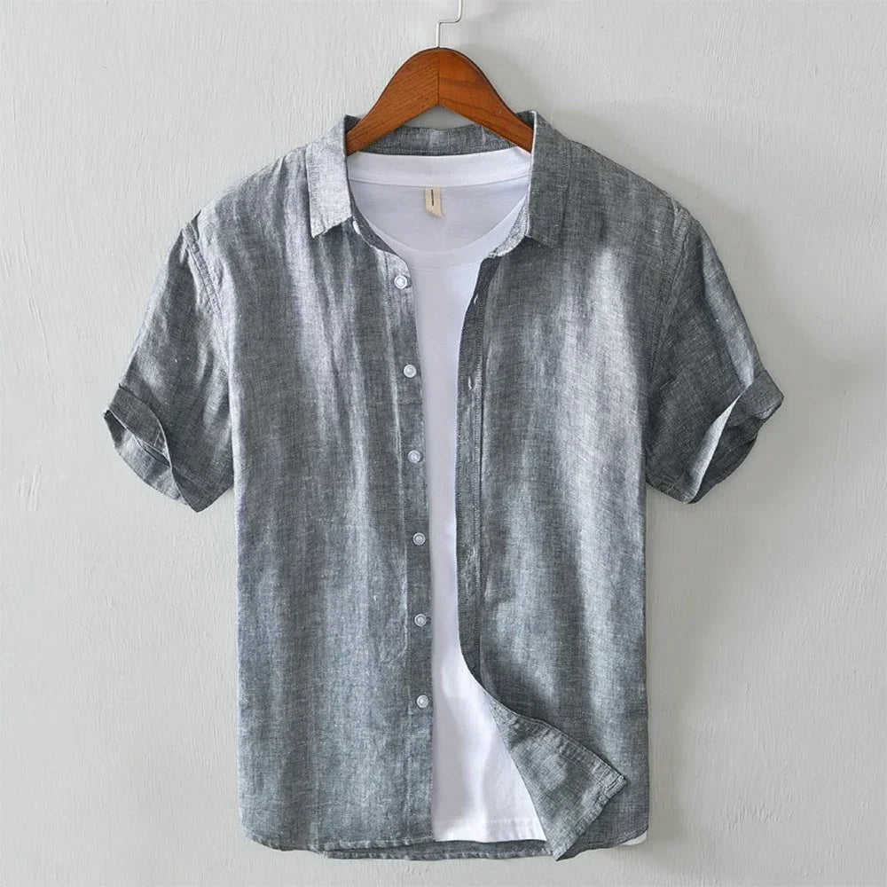 James - short-sleeve shirt featuring front buttons