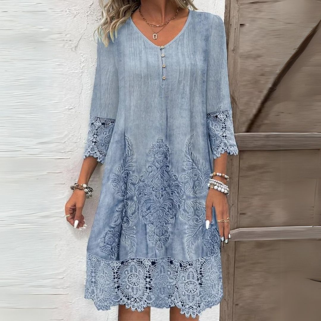 Jenna – Stylish dress for women with lace details