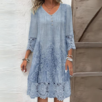 Jenna – Stylish dress for women with lace details