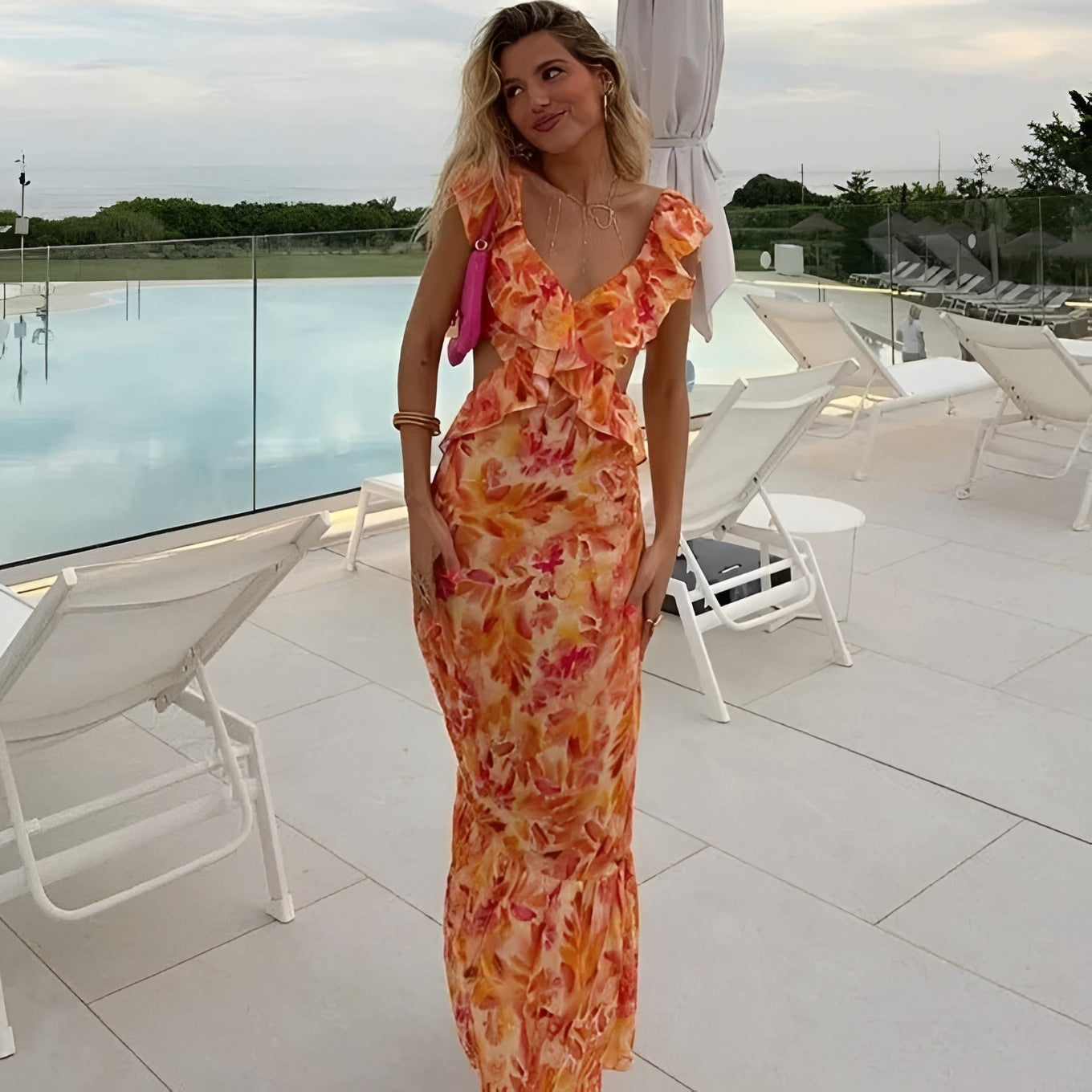 Lorraine - Trendy Floral Maxi Dress