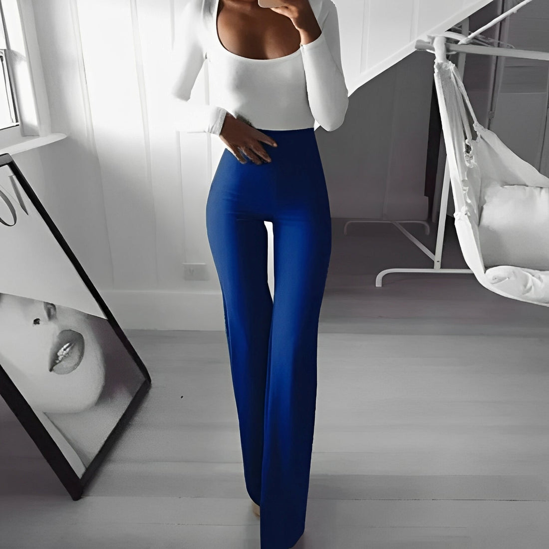 Elise – Elegant high-waisted flared pants for women