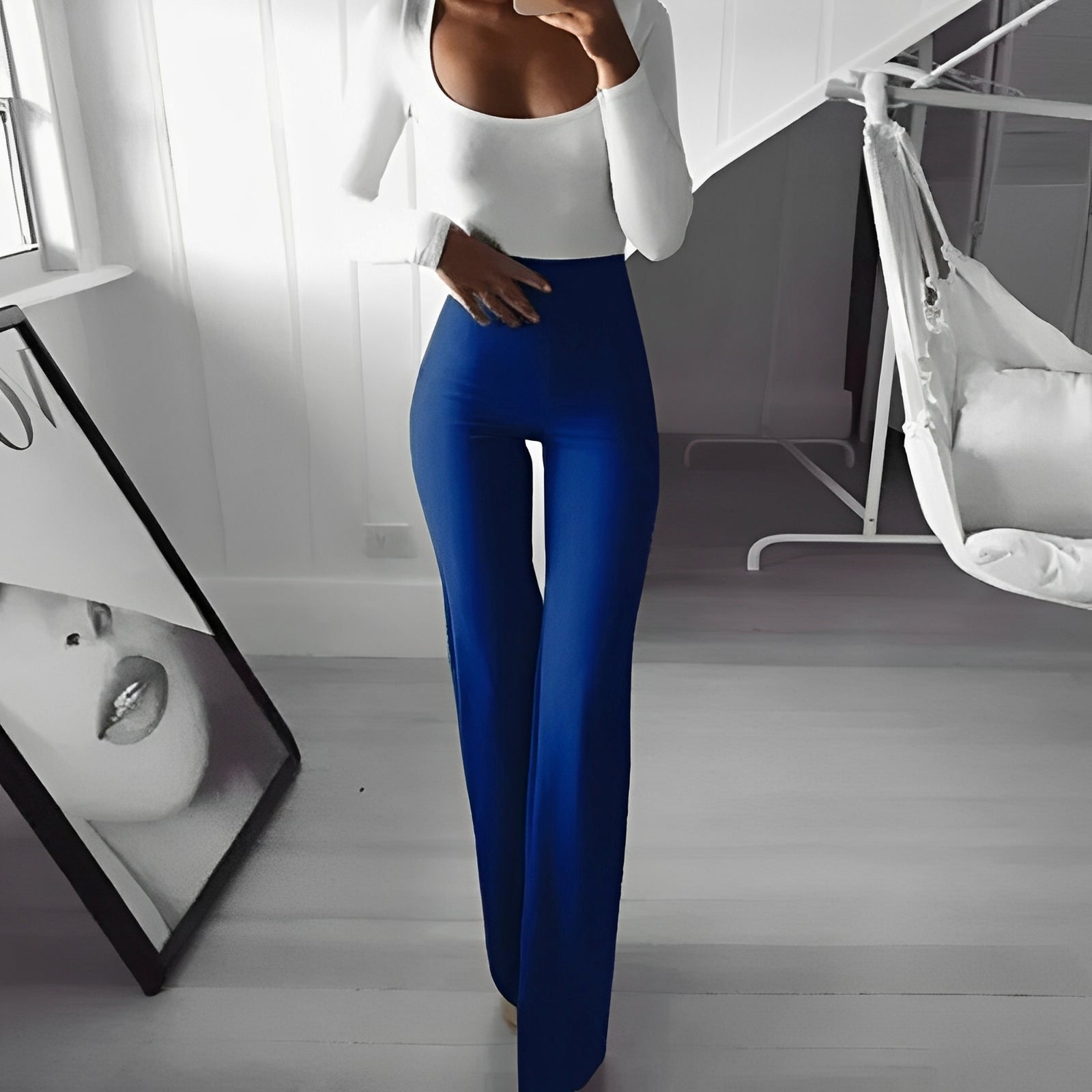 Elise – Elegant high-waisted flared pants for women