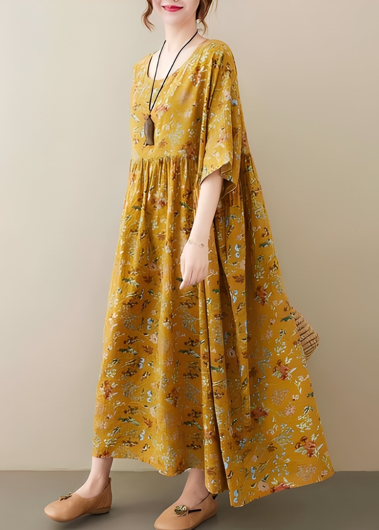 Mariam - Stylish, loose-fitting women's dress with a wide hem