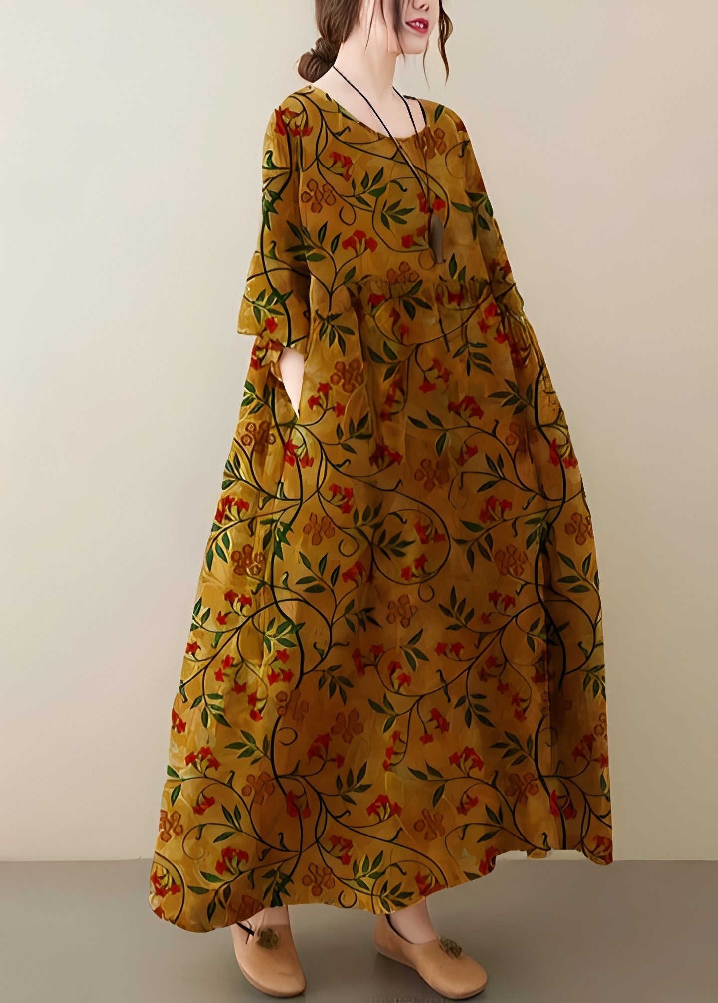 Mariam - Stylish, loose-fitting women's dress with a wide hem