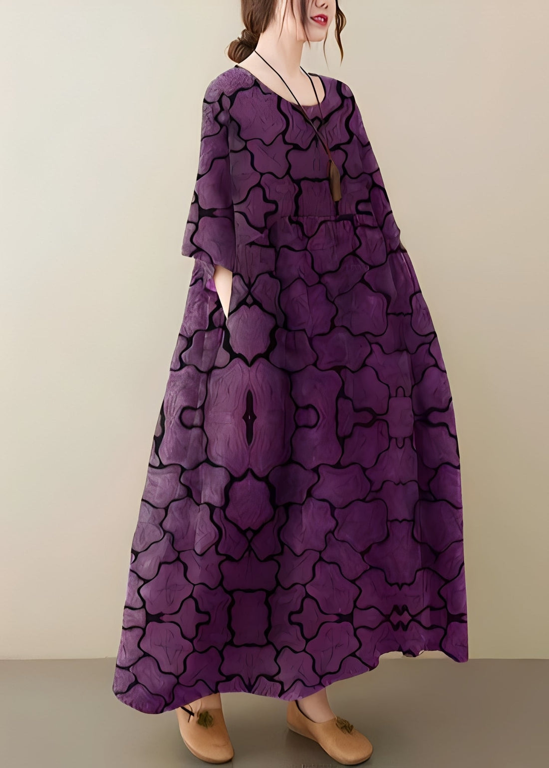 Mariam - Stylish, loose-fitting women's dress with a wide hem